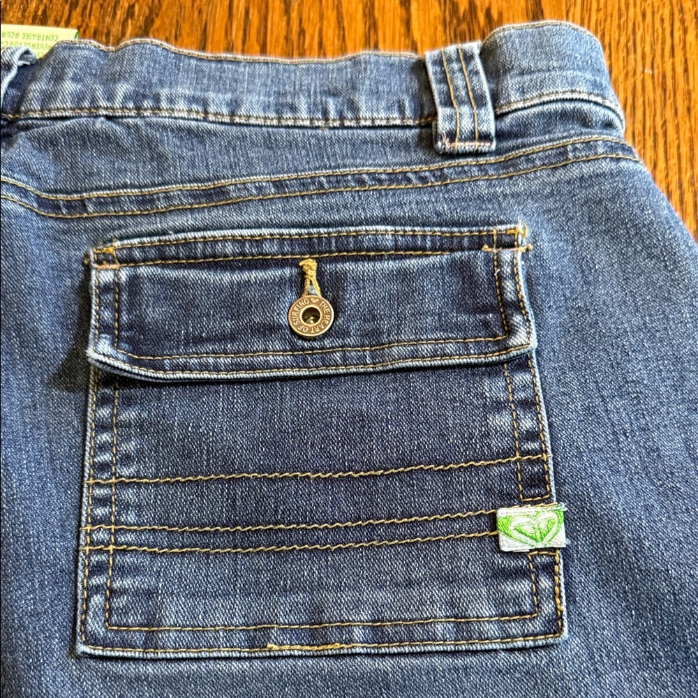 Roxy Flare Jeans Women’s Size 13 Medium Wash Stretch Denim Y2K - Picture 7 of 9
